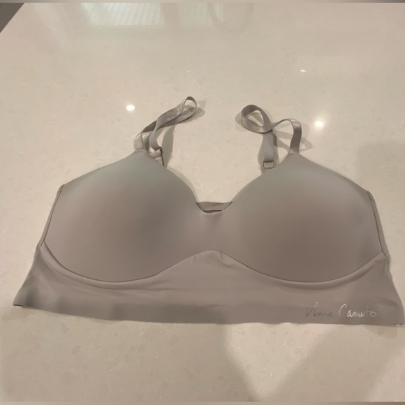 Size Large Vince Camuto Light Grey Spandex Bralette - Picture 2 of 7